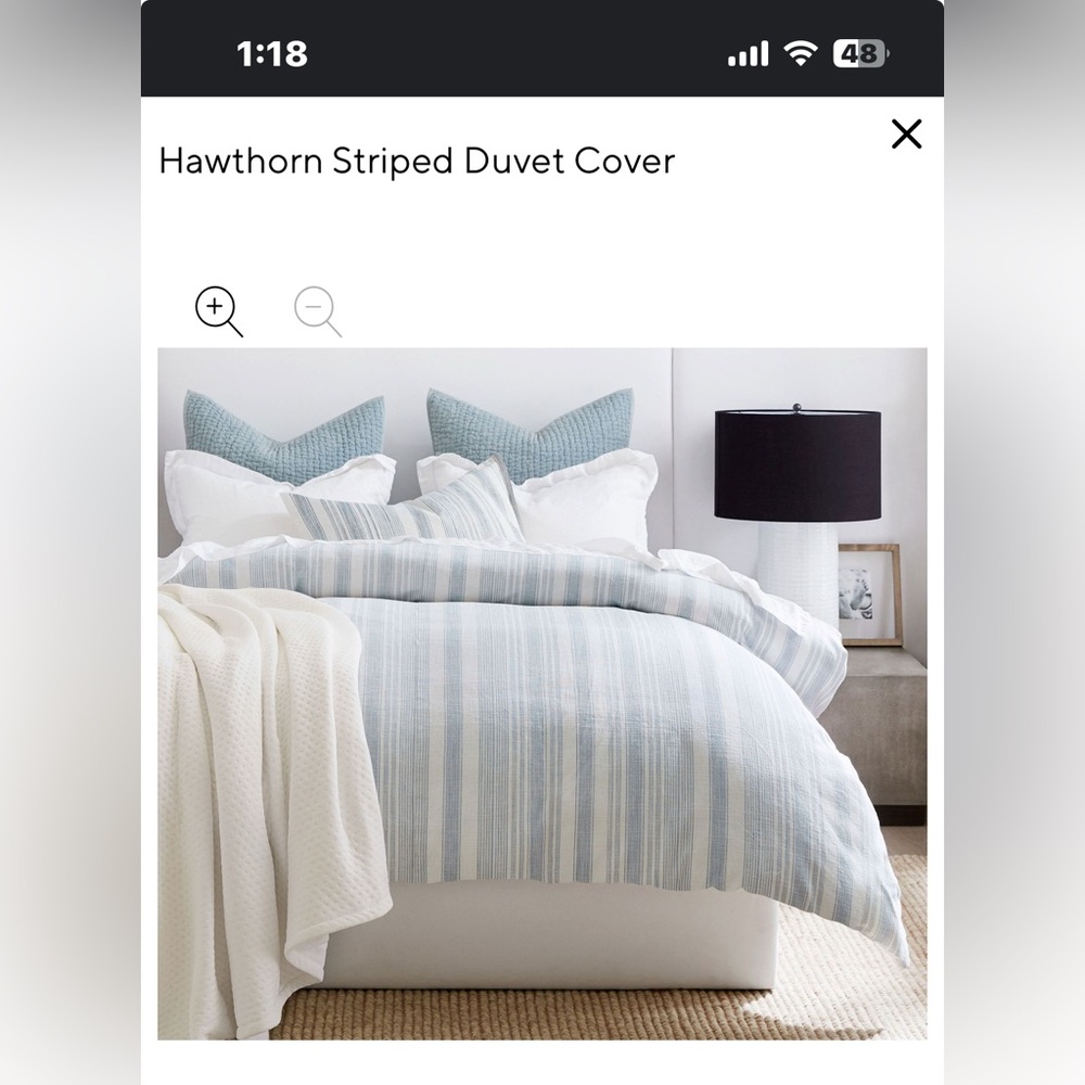 Pottery Barn-
Hawthorn Striped Cotton Duvet Cover- King, 2shams